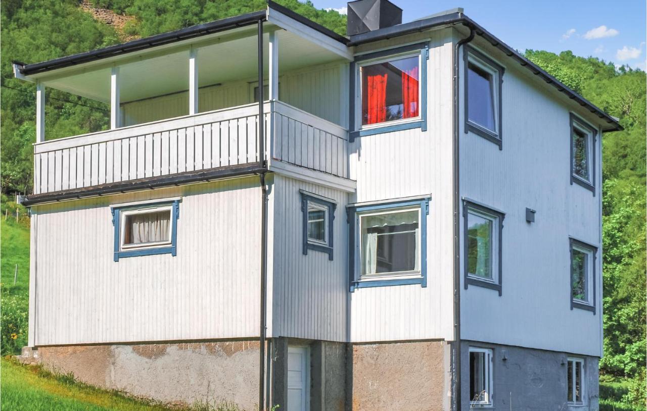 Nice Home In Leknes With House Sea View Esterno foto